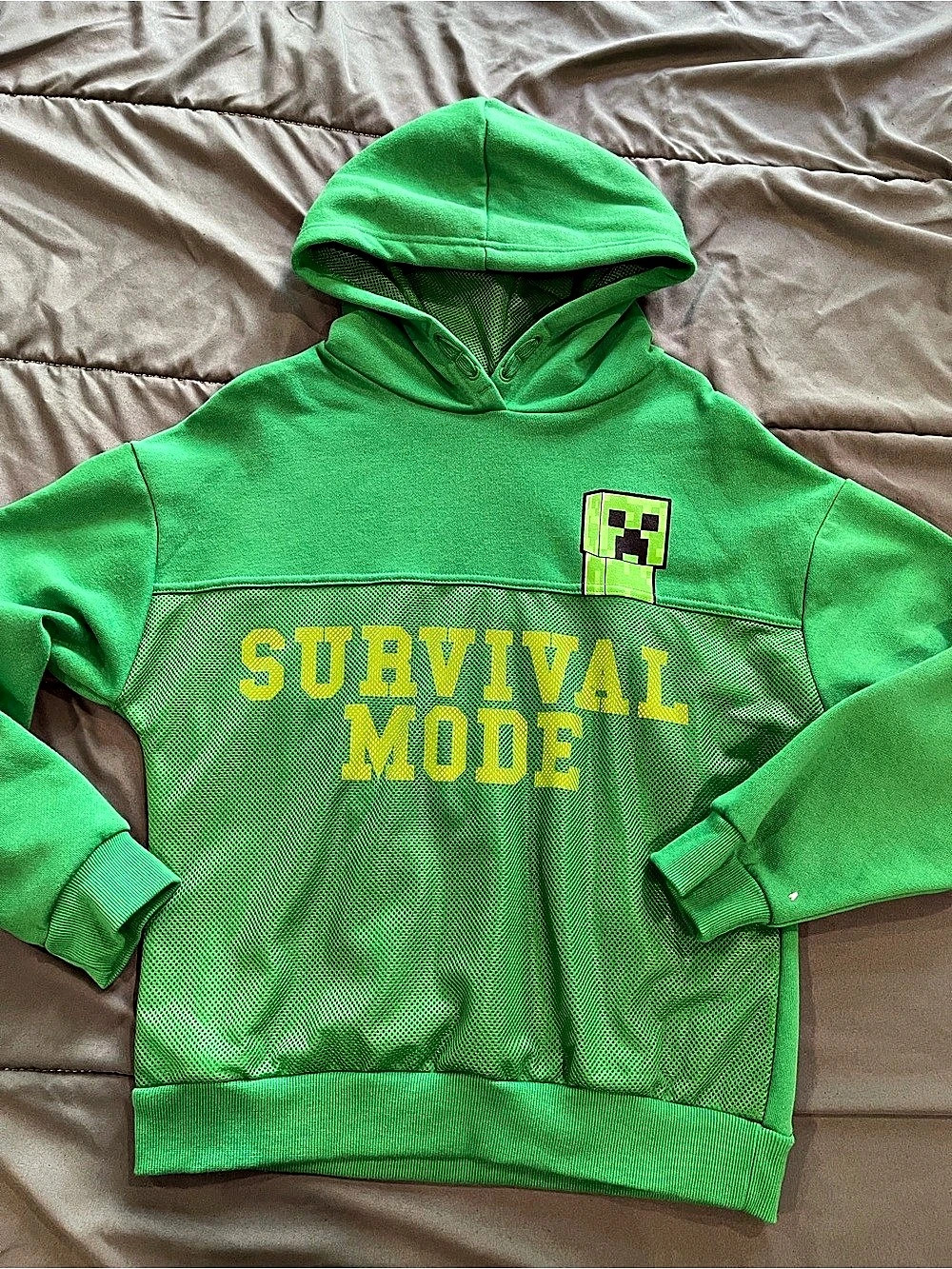 Minecraft Survival Mode Boys Size 6 Green Pullover Sweatshirt Hoodie NWT